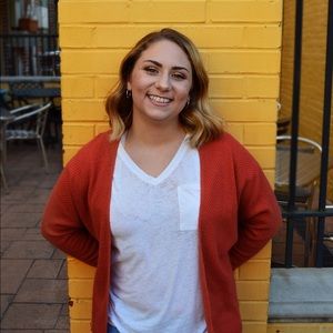 Meet your Posher, Casey